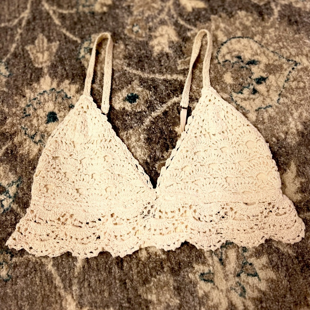 Billabong Designers Closet Crochet Crop Bralette